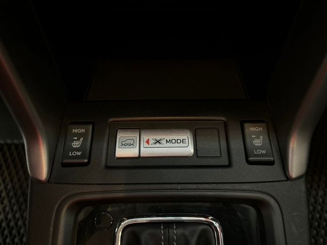 HID、方向盤快控、定速、循跡、斜坡起步、ISOFIX  第10張相片
