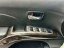 前後霧燈、電動天窗、定速、車頂行李架、ISOFIX、後座分離  第5張縮圖