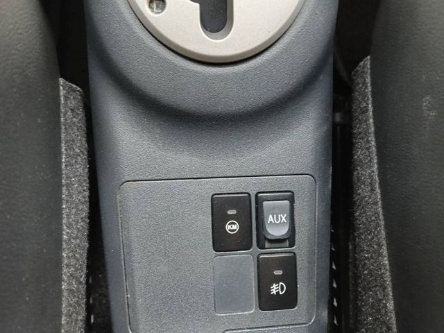 ABS、倒車雷達、電動折疊後視鏡、後座分離倒覆  第14張相片