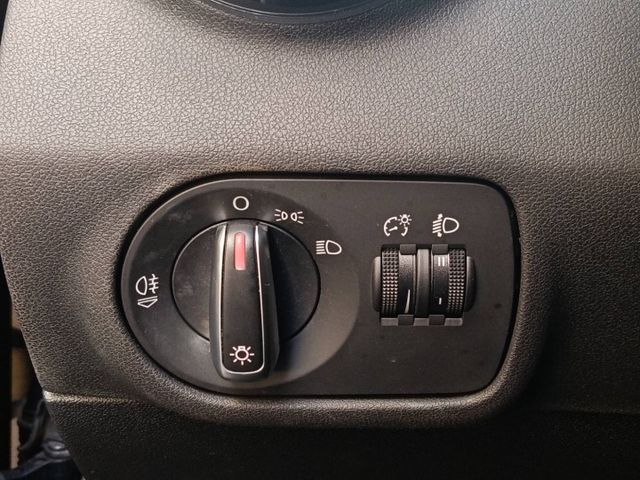 小排量稅金省、渦輪動力不馬虎，Audi A1 是兼具外型與實用的歐系掀背首選，超適合都會代步！  第7張相片