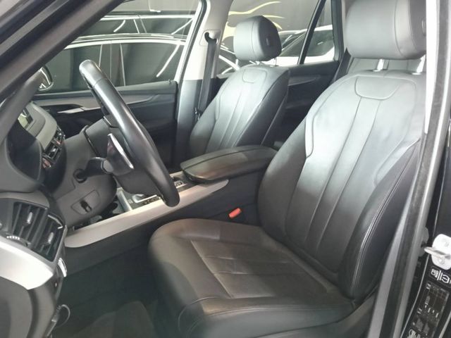 想要動力與面子兼得？這台 X5 一台搞定！xDrive 四驅＋德系底盤穩到不行！  第6張相片