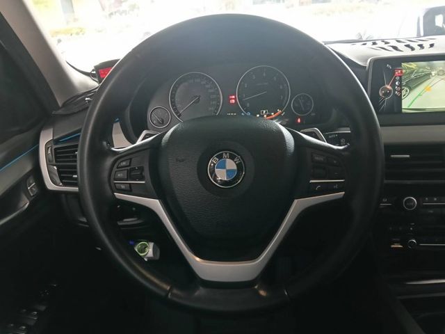 想要動力與面子兼得？這台 X5 一台搞定！xDrive 四驅＋德系底盤穩到不行！  第9張相片