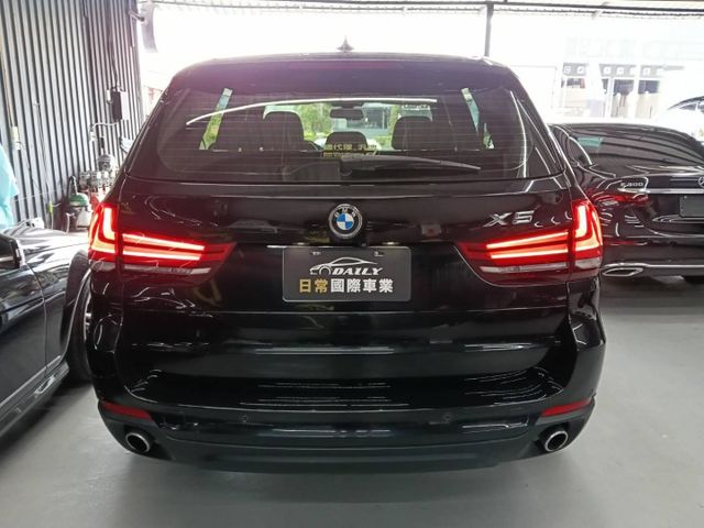 想要動力與面子兼得？這台 X5 一台搞定！xDrive 四驅＋德系底盤穩到不行！  第19張相片