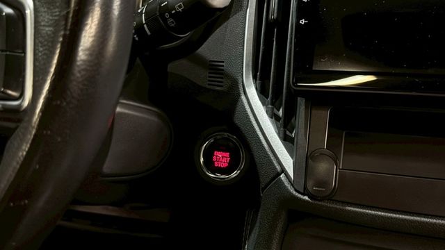 天窗 摸門 電動座椅 電子手煞 加裝安卓機  第13張相片