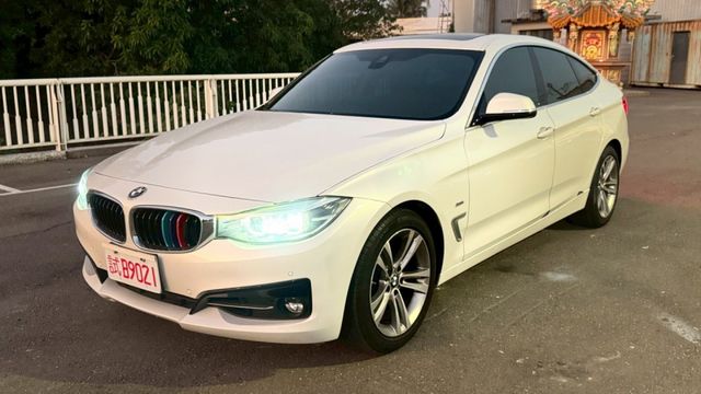 氣氛燈 迎賓燈 盲點 全景天窗 免鑰匙  第3張相片