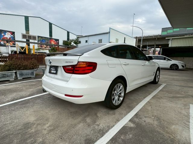 原鈑件 附上9萬整理工單 電動記憶座椅 前後雷達  第7張相片