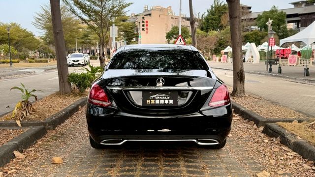 總代理 電動記憶座椅 倒車顯影 全車LED  第6張相片