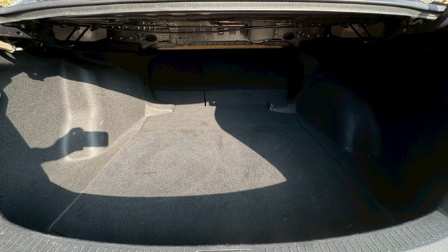 國民神車 省油代步  第13張相片