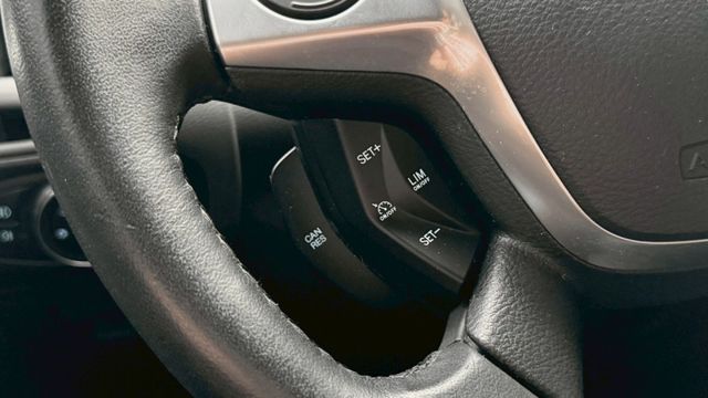 已更換電瓶 維修排氣管  第13張相片