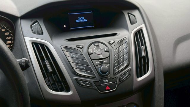 已更換電瓶 維修排氣管  第19張相片