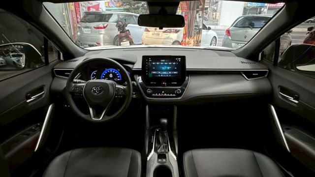 里程4千 原廠保固中  第9張相片