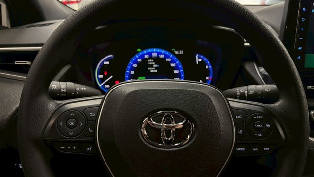 里程4千 原廠保固中  第15張相片