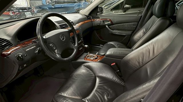 漆面漂亮 內裝皮革完好  第10張相片