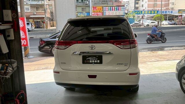 電動側滑門 7人座 2.4T  第6張相片