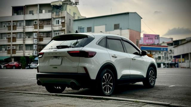 LV2 跟車 電動座椅  第9張相片