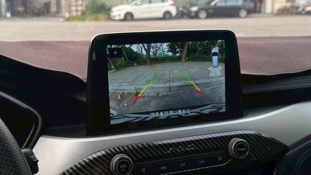 LV2 跟車 電動座椅  第15張相片