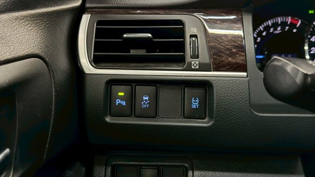 2.0最頂配 送全車拋光美容  第13張相片