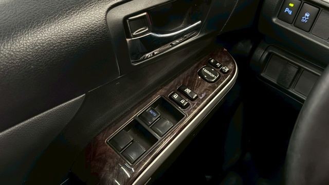 2.0最頂配 送全車拋光美容  第14張相片