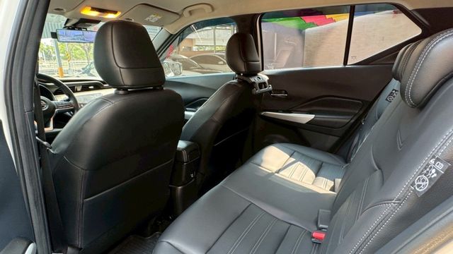 全速域跟車 360環景 家用智慧小休旅  第12張相片