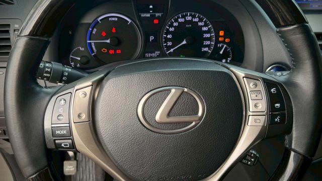 新車價差286萬 大電池已換過  第13張相片