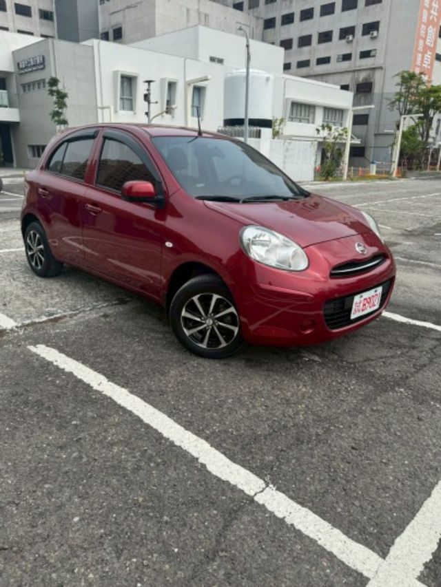 輕巧小車身 省油省稅金 不用20萬  第3張相片