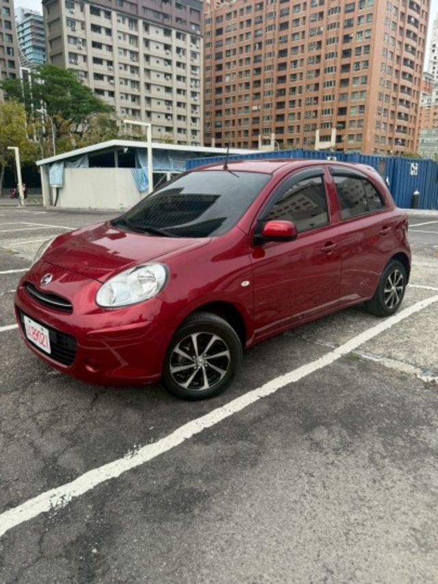 輕巧小車身 省油省稅金 不用20萬  第4張相片