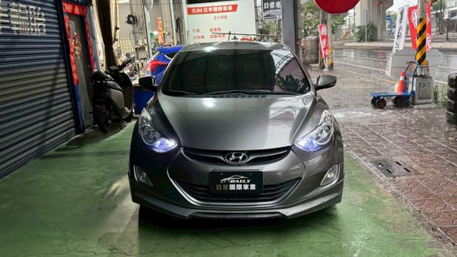 旗艦頂配版 配備全滿 改LED頭燈  第2張相片