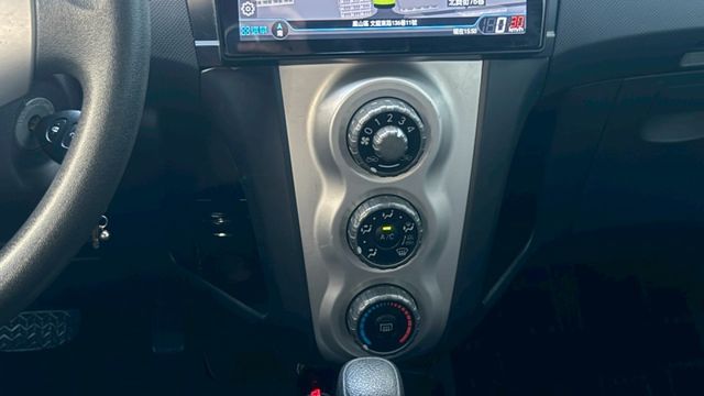 都會小休旅 加裝安卓機 倒車顯影~  第13張相片