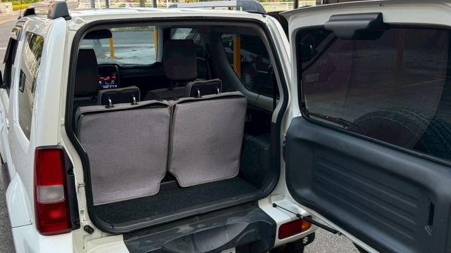 日本原裝進口 加裝安卓機 分時四輪驅動越野能力強悍  第14張相片