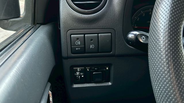 日本原裝進口 加裝安卓機 分時四輪驅動越野能力強悍  第17張相片