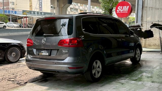 柴油7人座，家庭旅遊更省更方便，贈送安卓機  第8張相片