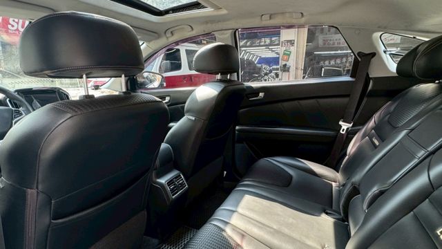 免20家用休旅車 配備多行駛更便利  第12張相片