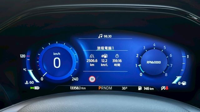 里程極低 原廠保固中  第11張相片