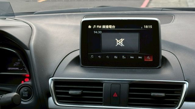 頂級型2.0 自然進氣養護相對單純、開起來線性  第15張相片