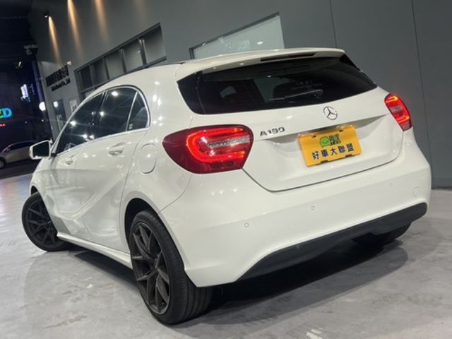 M-BENZ賓士 A180  第6張相片