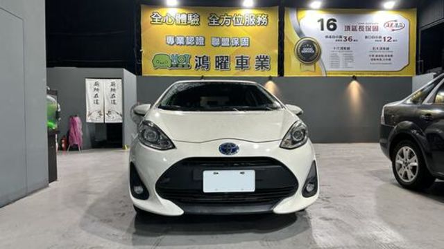 TOYOTA豐田 PRIUS C  第3張相片