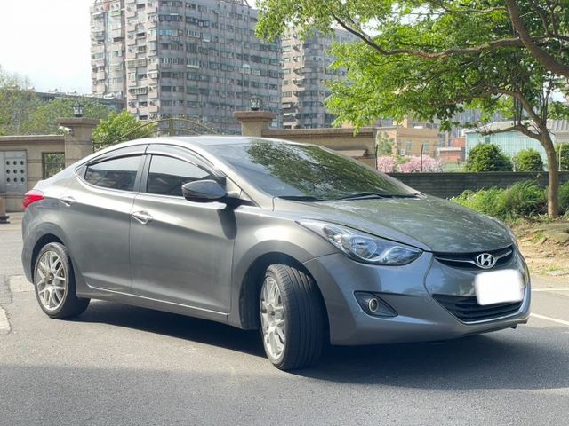 ELANTRA  第2張相片