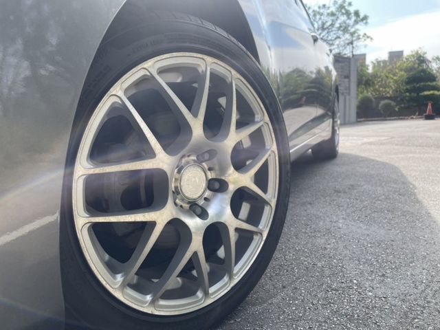 ELANTRA  第8張相片