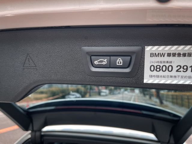 G31 520d touring M-sport  HK音響、無線充電版  第8張相片