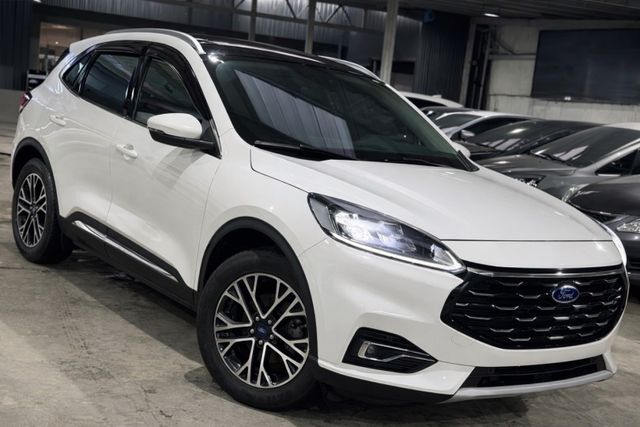 KUGA  第1張相片