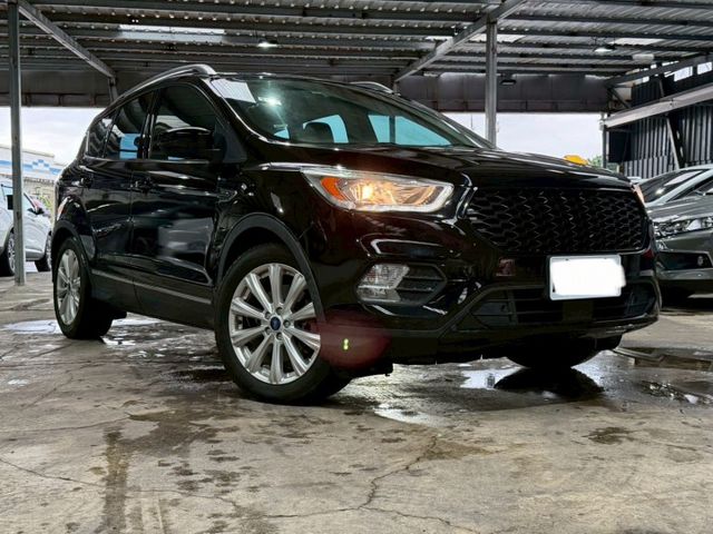KUGA  第1張相片
