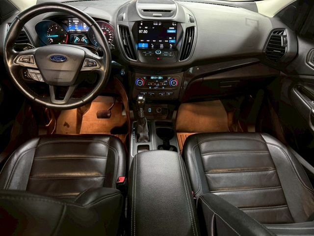 KUGA  第3張相片
