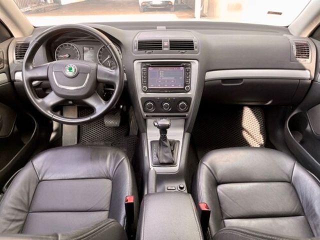 SKODA司科達 OCTAVIA COMBI  第6張相片