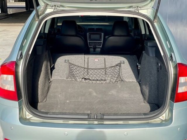 SKODA司科達 OCTAVIA COMBI  第10張相片