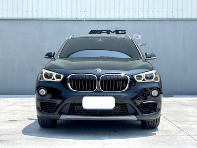 BMW寶馬 X1  第1張相片