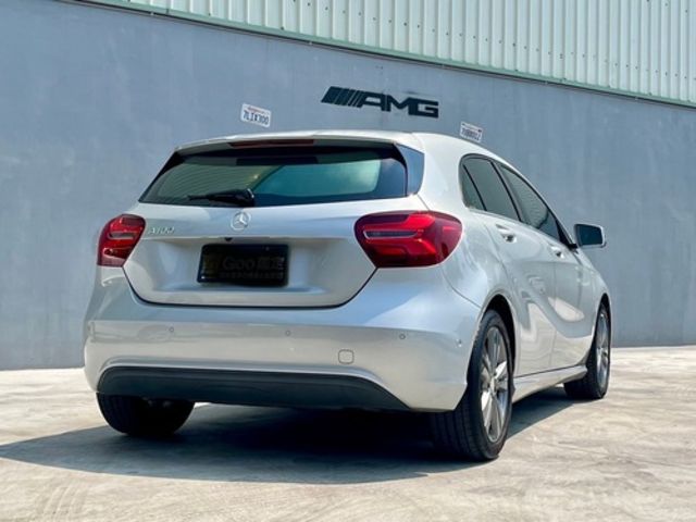 M-BENZ賓士 A180  第4張相片