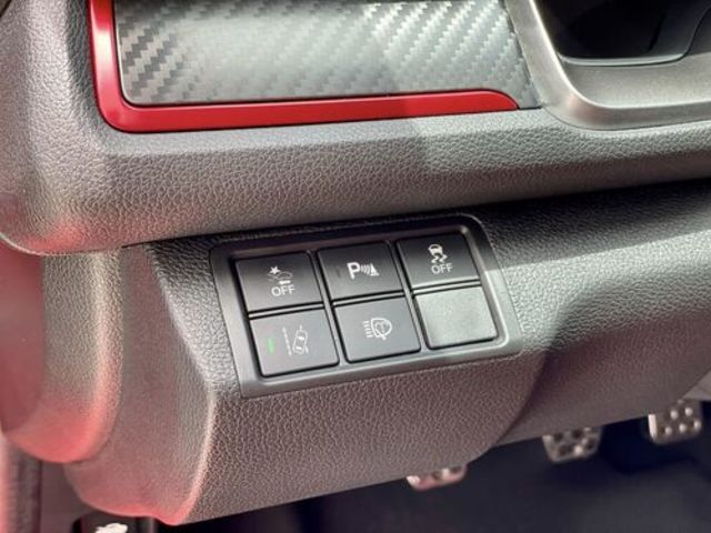 HONDA本田 CIVIC TYPE R  第11張相片