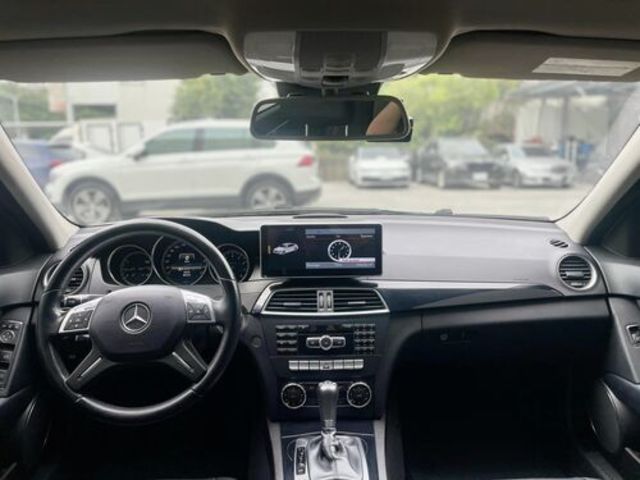 M-BENZ賓士 C200  第6張相片