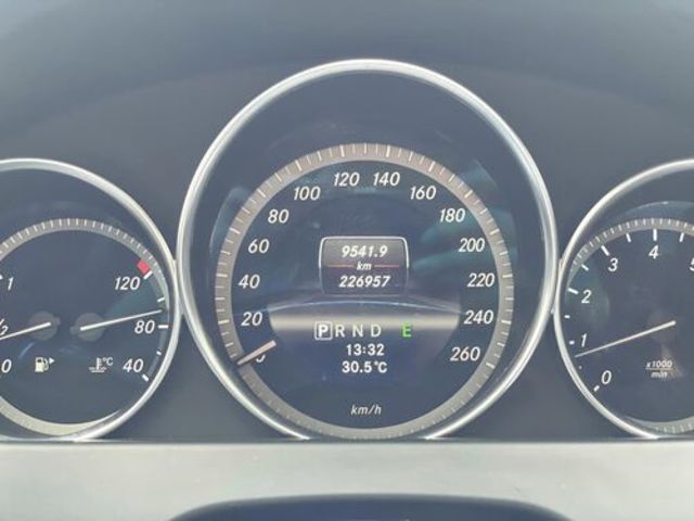 M-BENZ賓士 C200  第8張相片