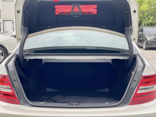 M-BENZ賓士 C200  第17張相片